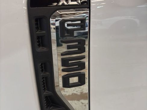 Used 2024 Ford F350 XLT w/ 360-Degree Camera Package image 2