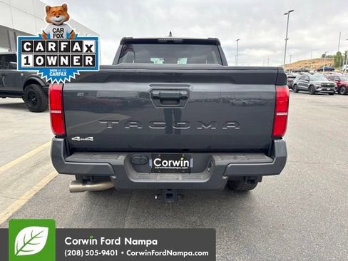 Used 2024 Toyota Tacoma SR5 AWD/4WD image 5