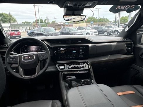 Used 2026 GMC Sierra 1500 AT4 w/ AT4 Premium Package AWD/4WD image 20