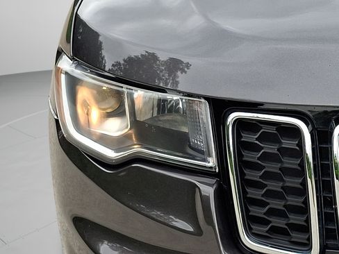 Certified 2021 Jeep Grand Cherokee Limited AWD/4WD image 30