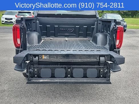Used 2026 GMC Sierra 1500 SLT AWD/4WD image 33