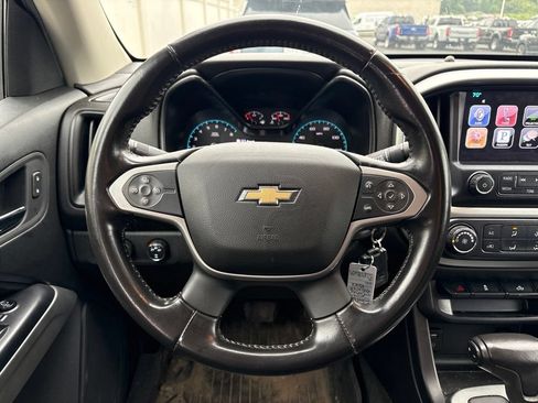 Used 2016 Chevrolet Colorado LT w/ Midnight Edition AWD/4WD image 9