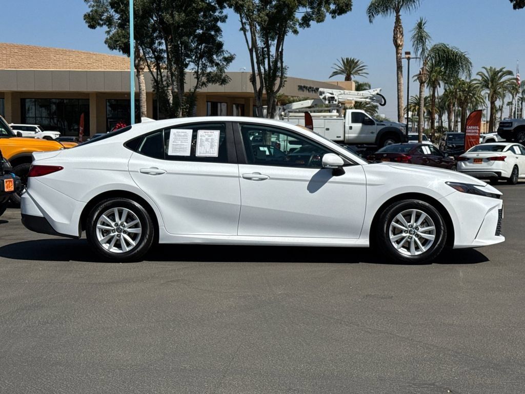 Used 2025 Toyota Camry LE FWD image 6