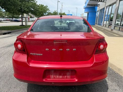 Used 2013 Dodge Avenger SE FWD image 11