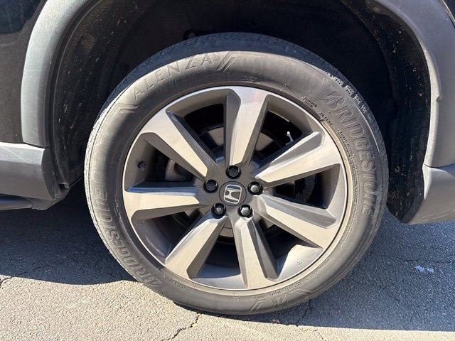 Used 2023 Honda Pilot Elite image 11