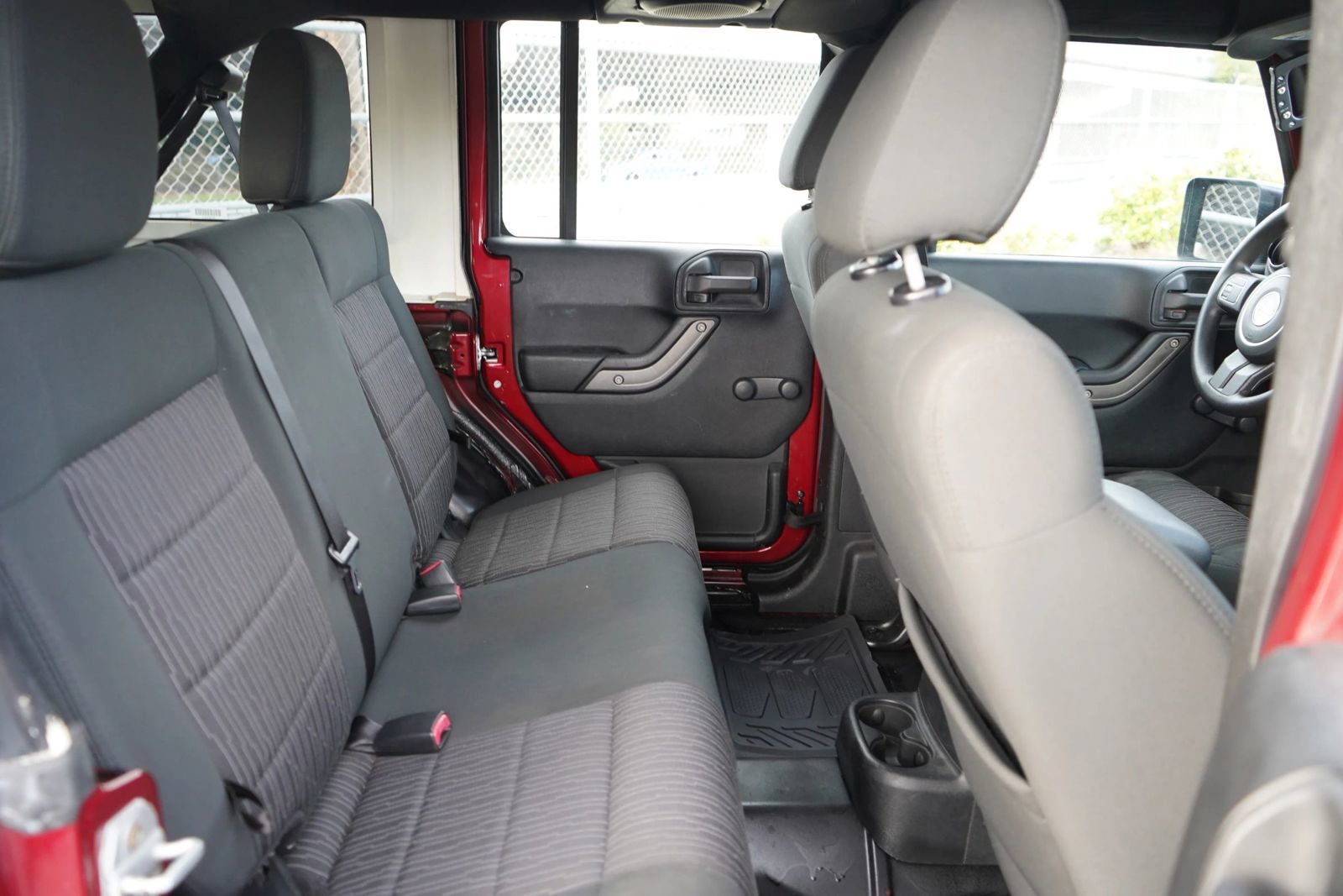 Used 2012 Jeep Wrangler Unlimited Sport AWD/4WD image 18