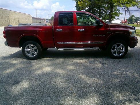 Used 2007 Dodge Ram 1500 Truck Laramie AWD/4WD image 6