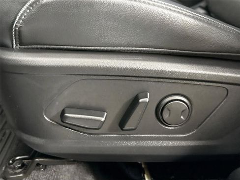 Used 2024 Hyundai Santa Cruz Limited image 42