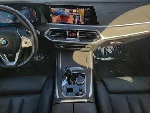 Used 2021 BMW X7 xDrive40i w/ Premium Package image 20