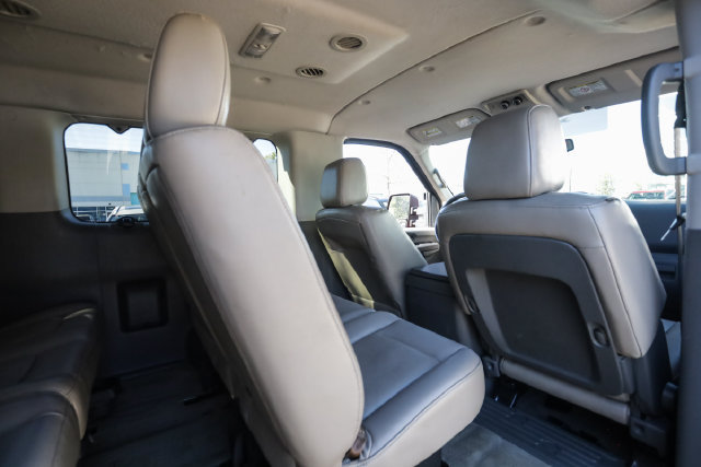 Used 2016 Nissan NV 3500 SL RWD image 50