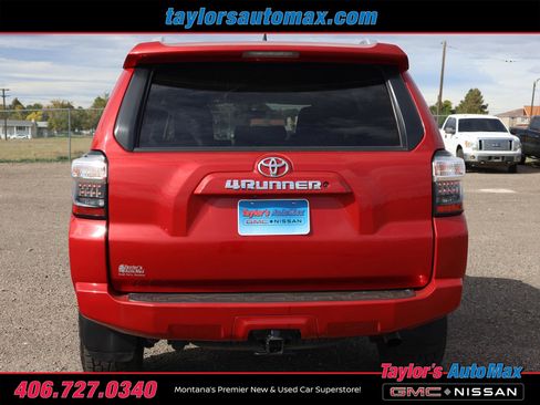 Used 2018 Toyota 4Runner SR5 image 41
