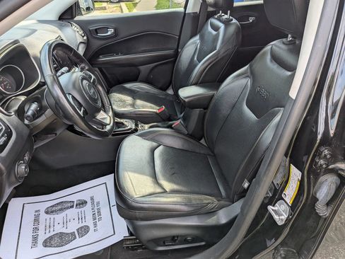 Used 2019 Jeep Compass Limited AWD/4WD image 23