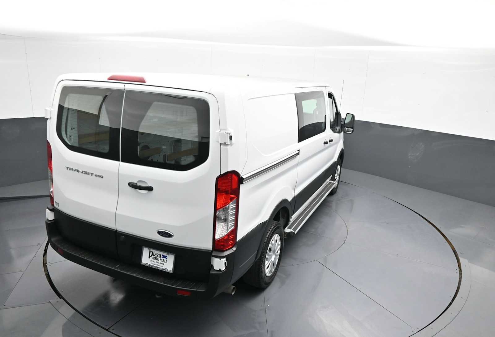 Used 2025 Ford Transit 250 Low Roof w/ Exterior Upgrade Package RWD image 42