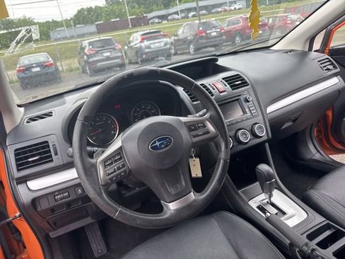 Used 2014 Subaru Crosstrek 2.0i Limited w/ Popular Package #2 AWD/4WD image 12