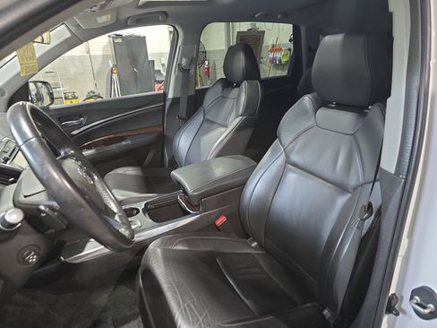 Used 2020 Acura MDX FWD image 13