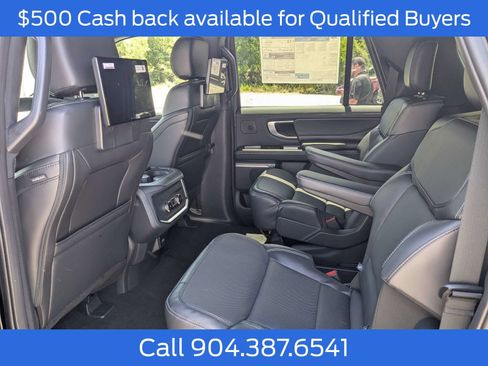 New 2026 Ford Expedition Max Platinum w/ Stealth Performance Package AWD/4WD image 13
