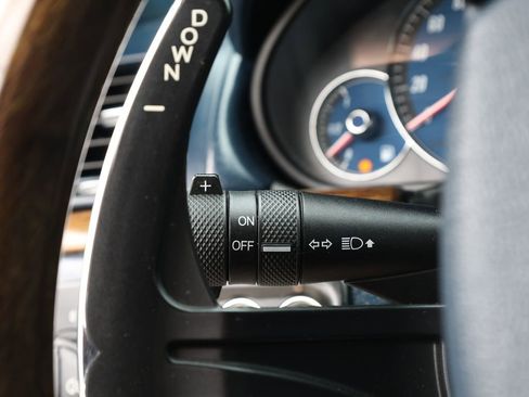 Used 2011 Maserati GranTurismo Convertible RWD image 32