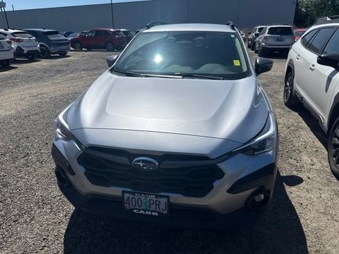 Used 2024 Subaru Crosstrek 2.0i Premium AWD/4WD image 8