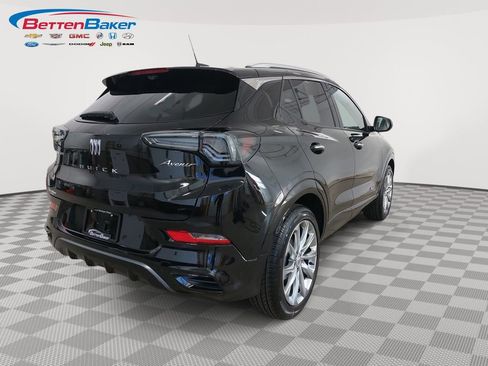 Used 2024 Buick Encore GX Avenir w/ Avenir Technology Package FWD image 5