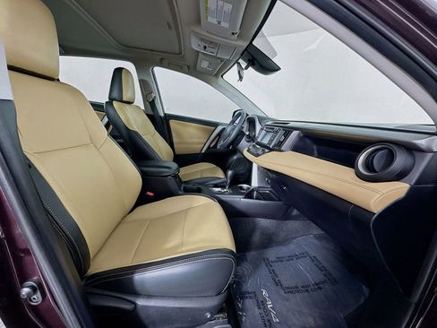 Used 2018 Toyota RAV4 XLE image 31