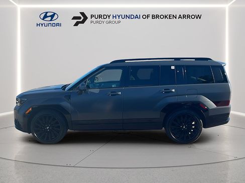 Certified 2025 Hyundai Santa Fe Calligraphy FWD image 8