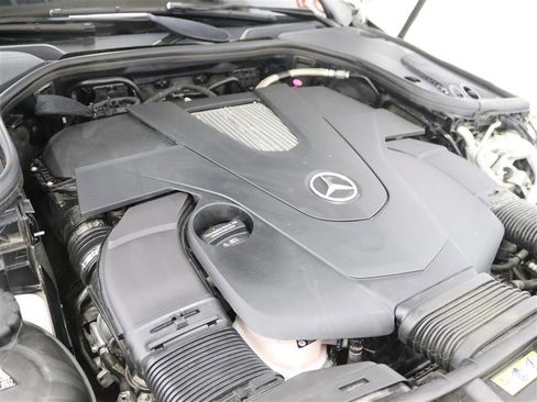 Used 2019 Mercedes-Benz E 450 4MATIC Sedan image 40