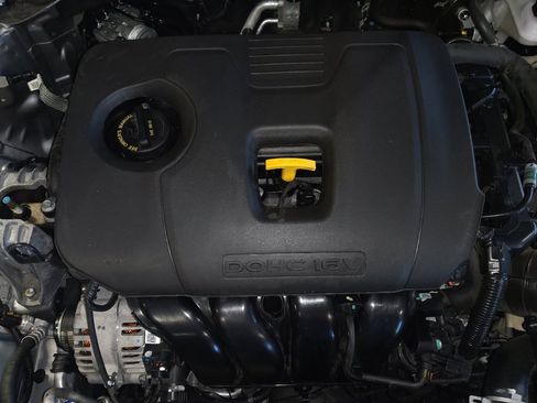 Used 2024 Kia Forte LXS image 30