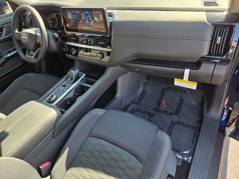 Certified 2026 Nissan Pathfinder SV AWD/4WD image 21