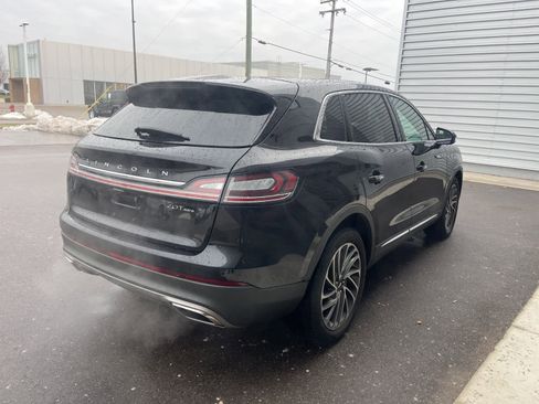 Used 2019 Lincoln Nautilus Reserve image 4