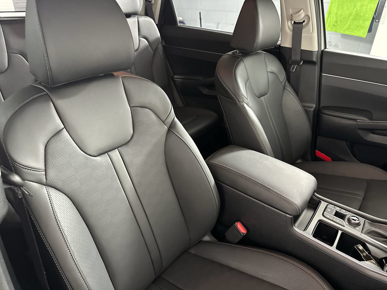 Certified 2026 Kia Sorento S AWD/4WD image 16