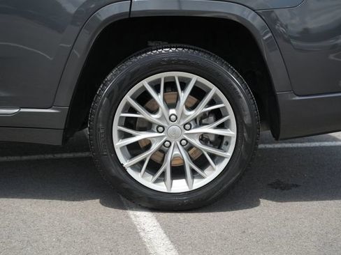 Used 2023 Jeep Grand Cherokee L Summit w/ Advanced Protech Group IV AWD/4WD image 49