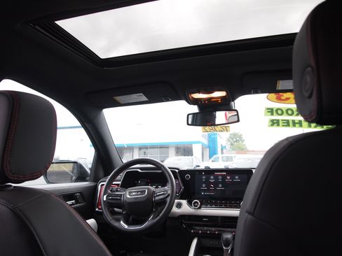 Used 2023 GMC Canyon AT4X w/ Edition 1 image 28