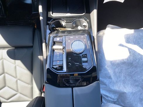 New 2026 BMW 530i xDrive AWD/4WD image 10