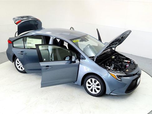 Used 2024 Toyota Corolla LE image 20