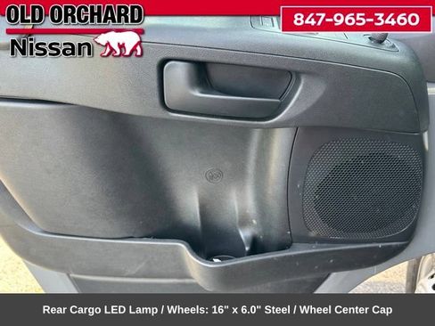 Used 2025 RAM ProMaster 2500 w/ Convenience Group FWD image 9