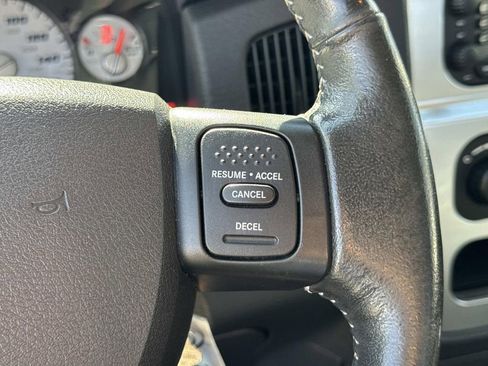 Used 2005 Dodge Ram 1500 Truck 2WD Regular Cab image 10