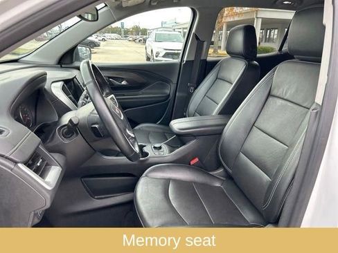 Used 2023 GMC Terrain SLT image 18