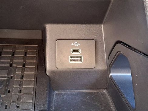 Used 2024 Ford Ranger XLT image 24