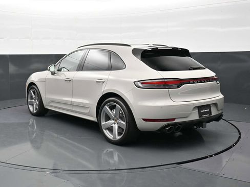 Certified 2020 Porsche Macan Turbo AWD/4WD image 3