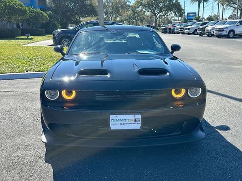 Used 2022 Dodge Challenger SRT Hellcat Redeye image 2