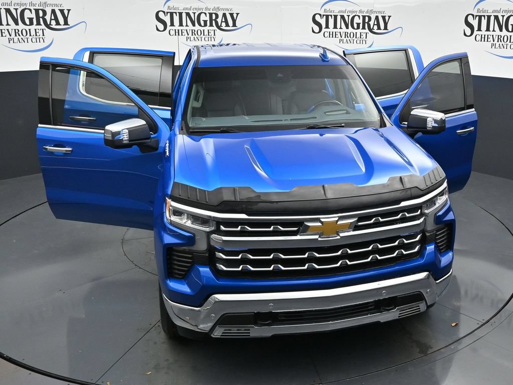 Certified 2023 Chevrolet Silverado 1500 LTZ w/ Technology Package AWD/4WD image 34