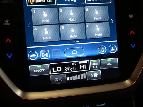 Certified 2025 Subaru Crosstrek 2.0i Premium AWD/4WD image 34
