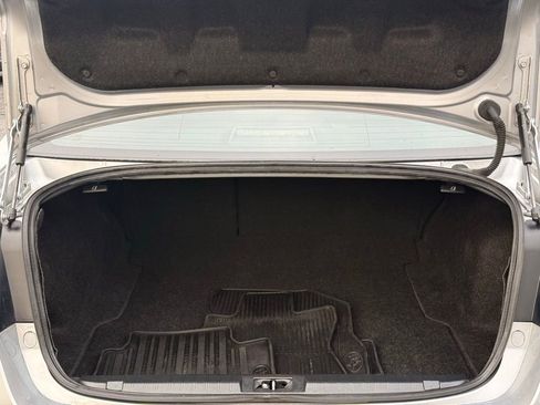 Used 2017 Subaru Legacy 2.5i Premium w/ Moonroof Package image 12