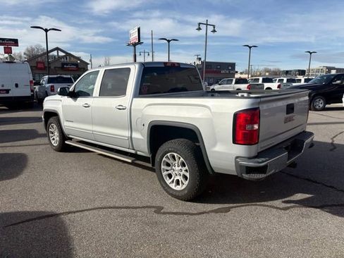 Used 2015 GMC Sierra 1500 SLE w/ SLE Value Package image 3