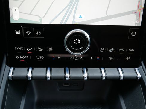 New 2026 GMC Terrain Denali w/ LPO, Floor Liner Package image 8