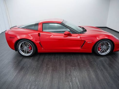 Used 2008 Chevrolet Corvette Z06 w/ Preferred Equipment Group RWD image 6
