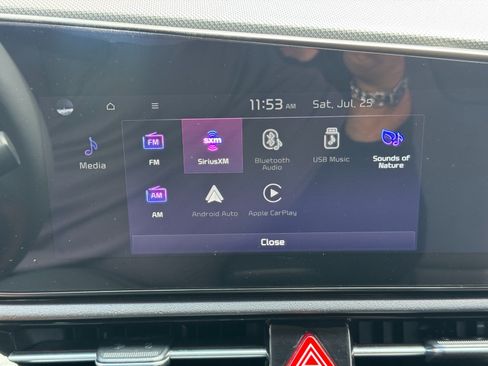 Used 2023 Kia Niro SX Touring FWD image 26