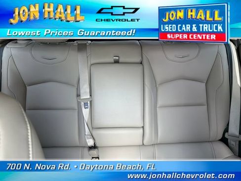 Used 2022 Cadillac XT4 Luxury w/ Driver Awareness Package FWD image 19