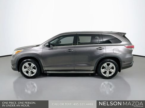 Used 2016 Toyota Highlander Limited FWD image 9