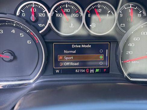 Used 2021 Chevrolet Tahoe RST AWD/4WD image 18